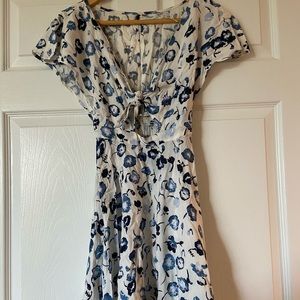 Urban outfitters dress size xs